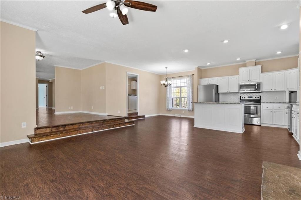 1040 Robin Road Walnut Cove, NC 27052 - Photo 19 of 50 Gallery Image 19