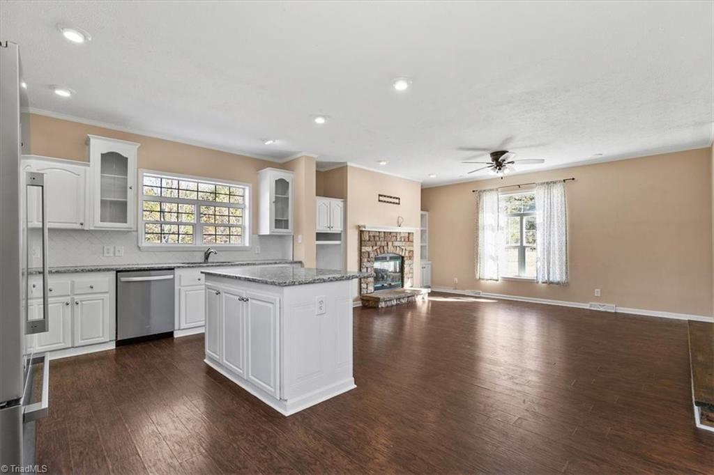 1040 Robin Road Walnut Cove, NC 27052 - Photo 25 of 50 Gallery Image 25