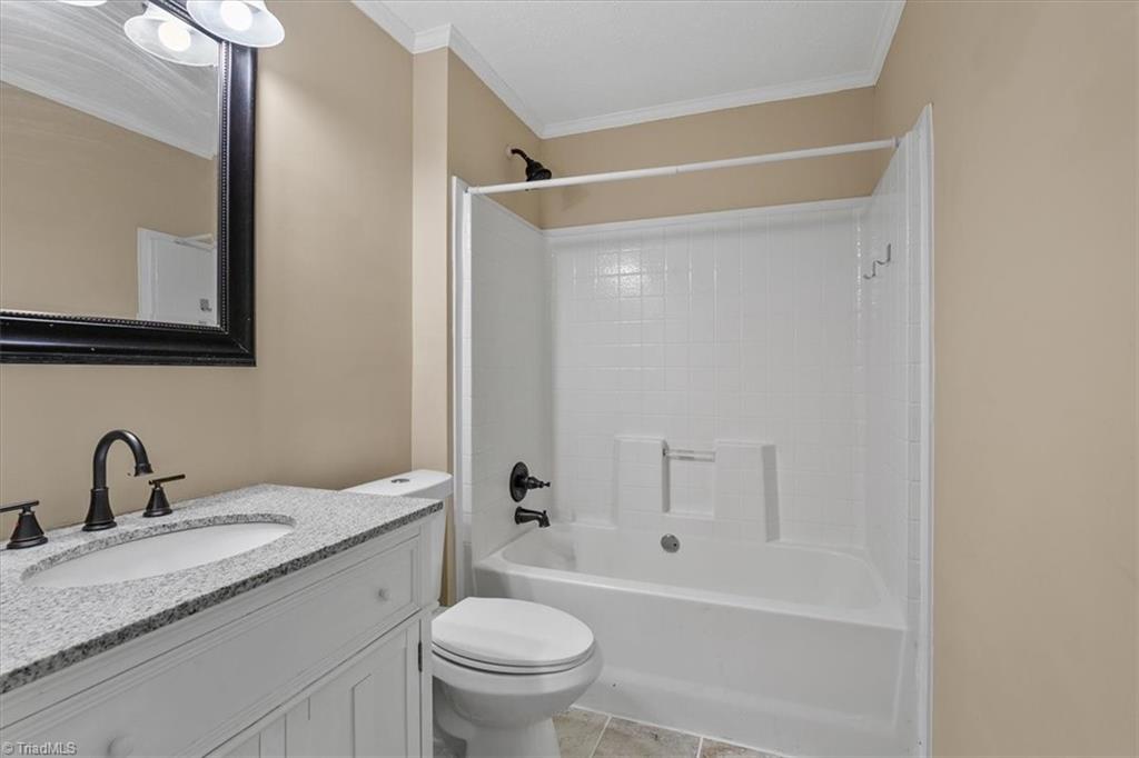 1040 Robin Road Walnut Cove, NC 27052 - Photo 38 of 50 Gallery Image 38