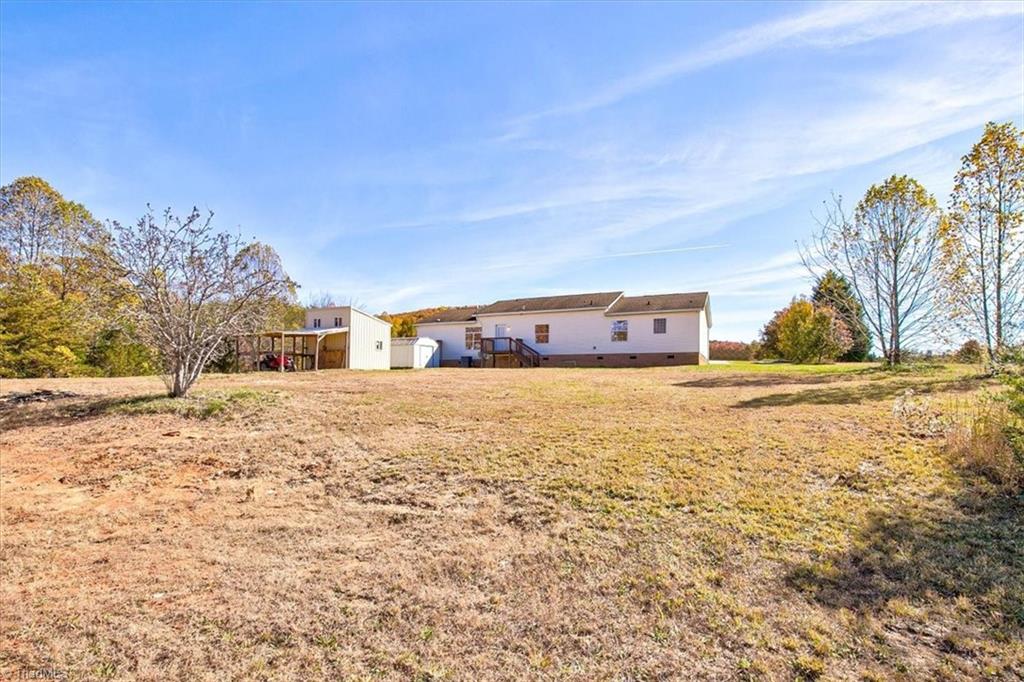 1040 Robin Road Walnut Cove, NC 27052 - Photo 48 of 50 Gallery Image 48