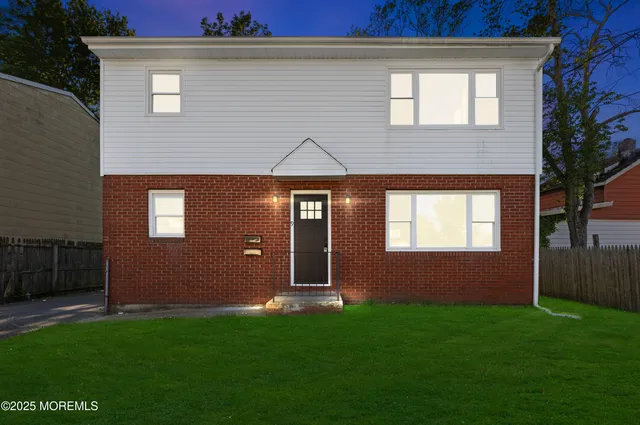 $2,650 | 9 Beacon Terrace, Unit 1, Keansburg, NJ 07734