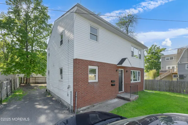 $2,650 | 9 Beacon Terrace, Unit 1, Keansburg, NJ 07734