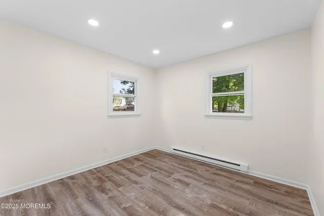 $2,650 | 9 Beacon Terrace, Unit 1, Keansburg, NJ 07734