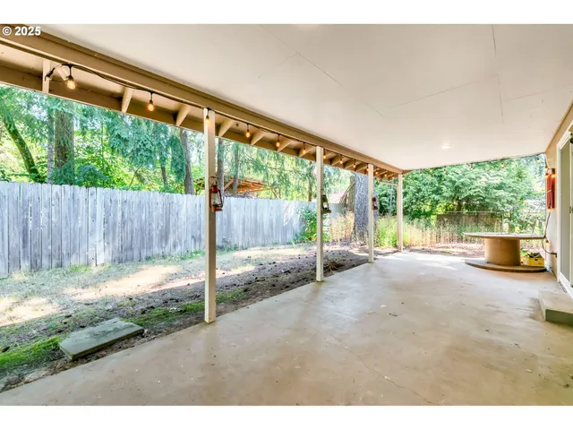 $485,000 | 26019 Marina Road, Veneta, OR 97487