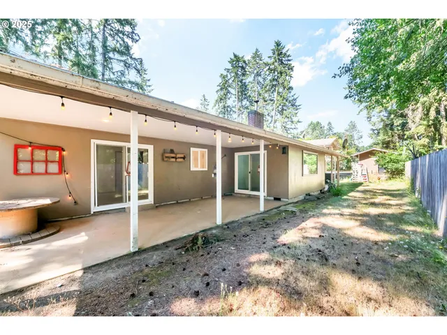 $485,000 | 26019 Marina Road, Veneta, OR 97487
