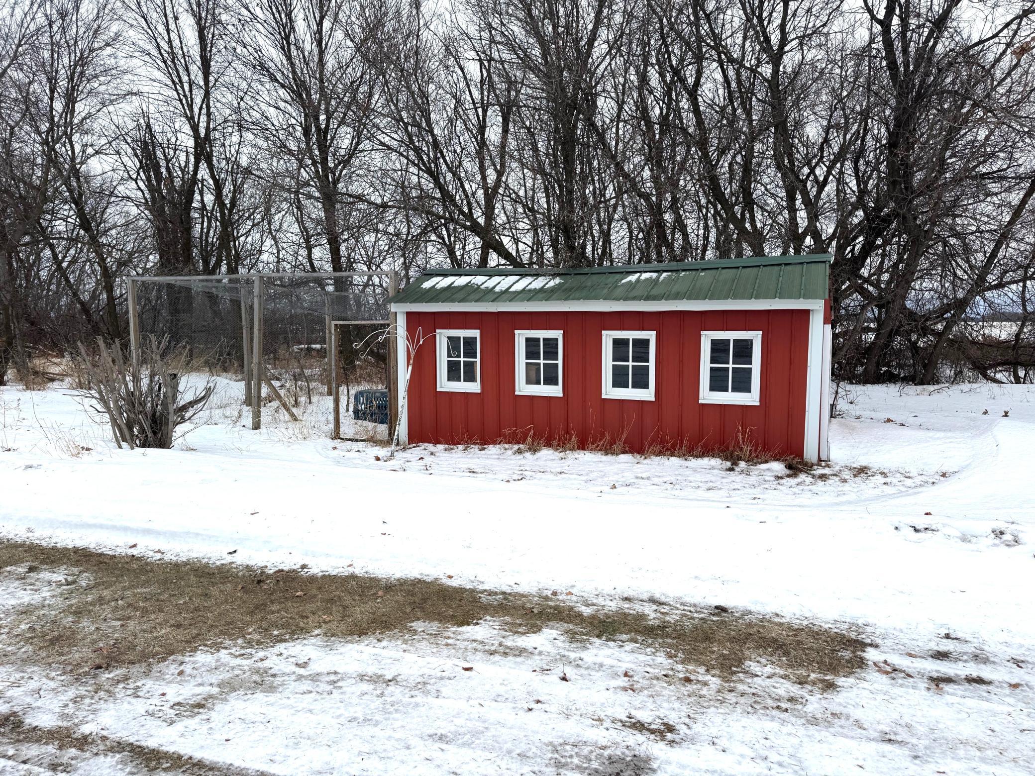 21616 County Road 21 Roseau, MN 56751 - Photo 15 of 20