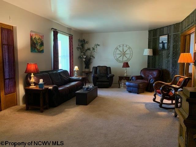 735 Lucas Road Shinnston, WV 26431 - Photo 2 of 20 Gallery Image 2