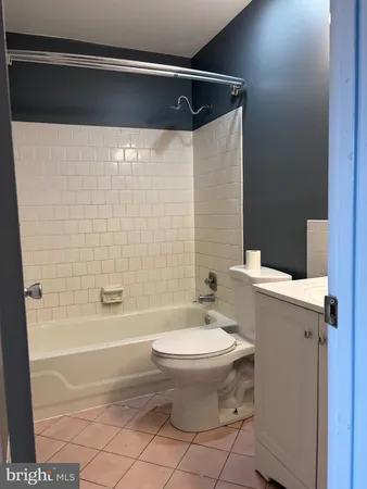 $2,950 | 6662 Ducketts Lane, Unit 186, Elkridge, MD 21075