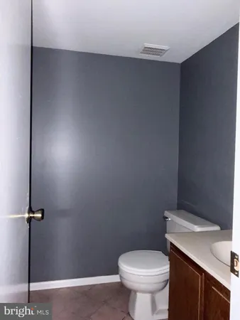 $2,950 | 6662 Ducketts Lane, Unit 186, Elkridge, MD 21075