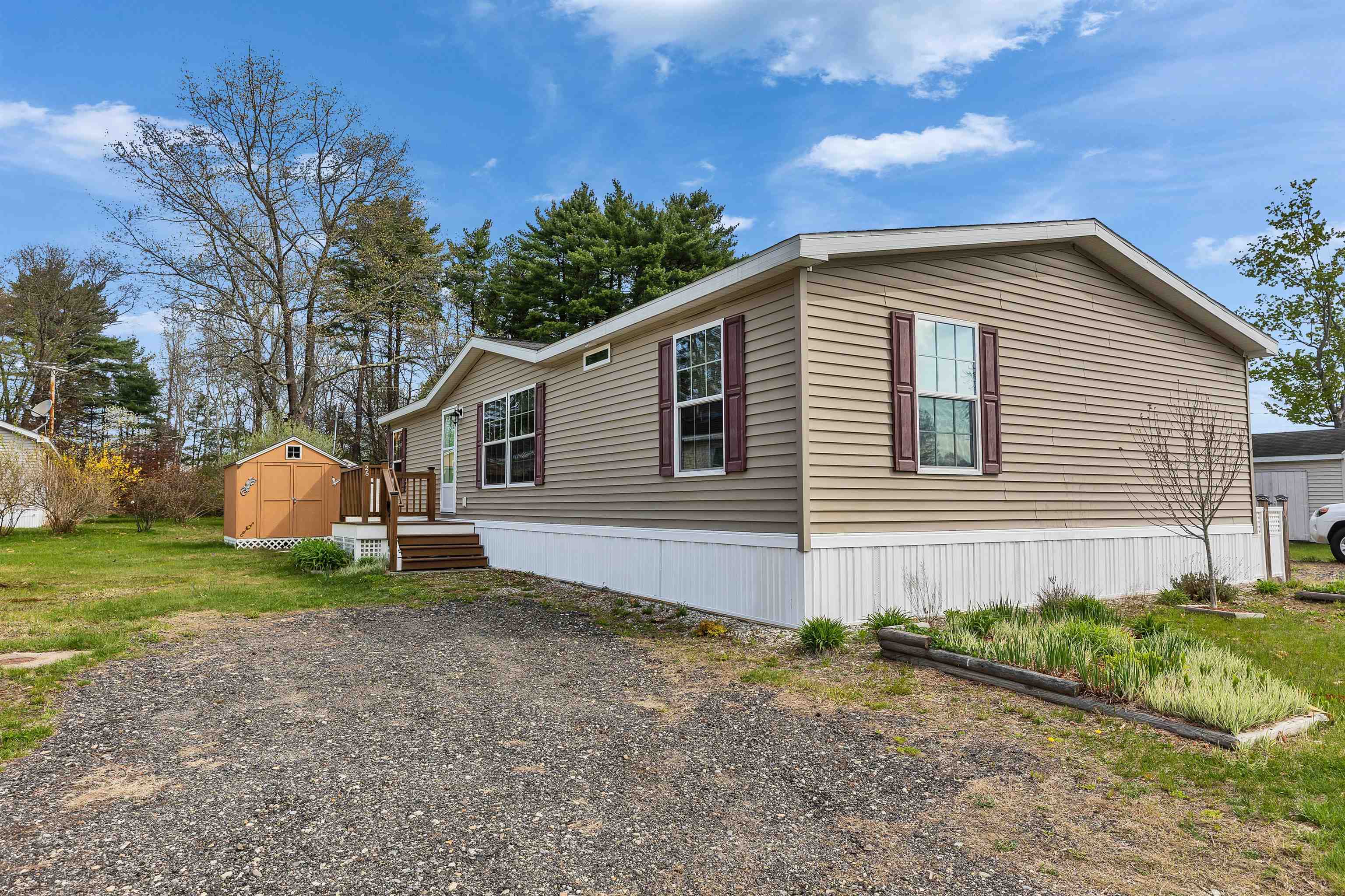 545 Elm Street, Unit 26 Milford, NH 03055 - Photo 1 of 43