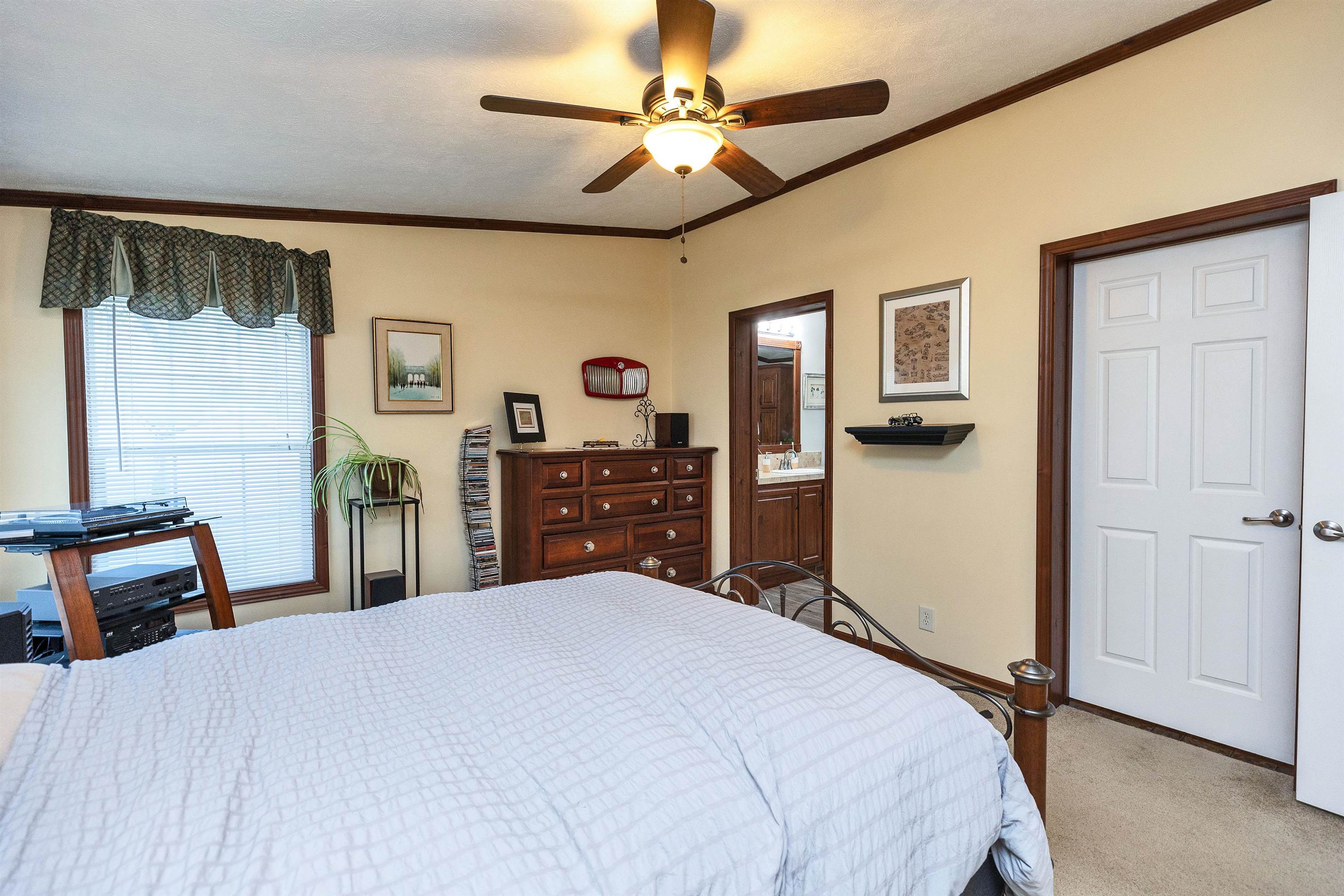 545 Elm Street, Unit 26 Milford, NH 03055 - Photo 28 of 43
