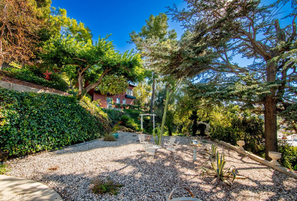 934 Highline Road Los Angeles, CA 90065 - Photo 40 of 43