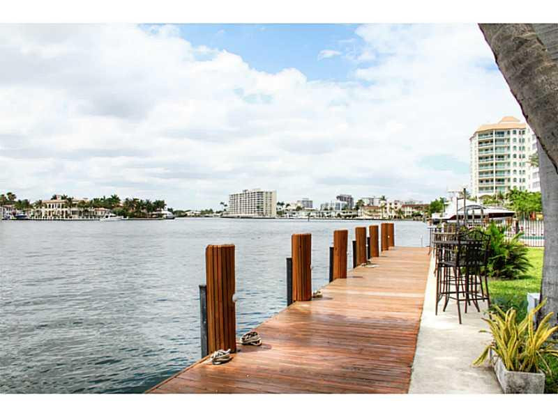 125 North Birch Road, Unit 107 Fort Lauderdale, FL 33304 - Photo 31 of 35 a view of a city
