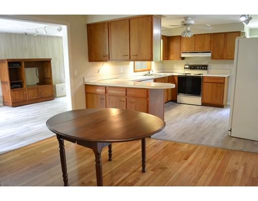 8 Indian Path Road Grafton, MA 01536 - Photo 12 of 28 Gallery Image 12