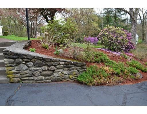 8 Indian Path Road Grafton, MA 01536 - Photo 3 of 28 Gallery Image 3