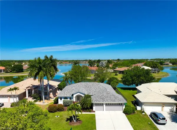 $725,000 | 3213 Brookeview Court, Naples, FL 34120