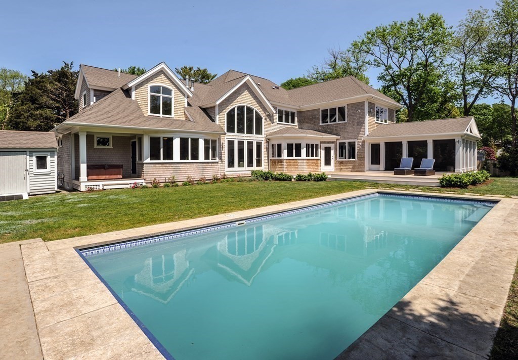 13 King Caesar Lane, Duxbury, MA 02332 Compass