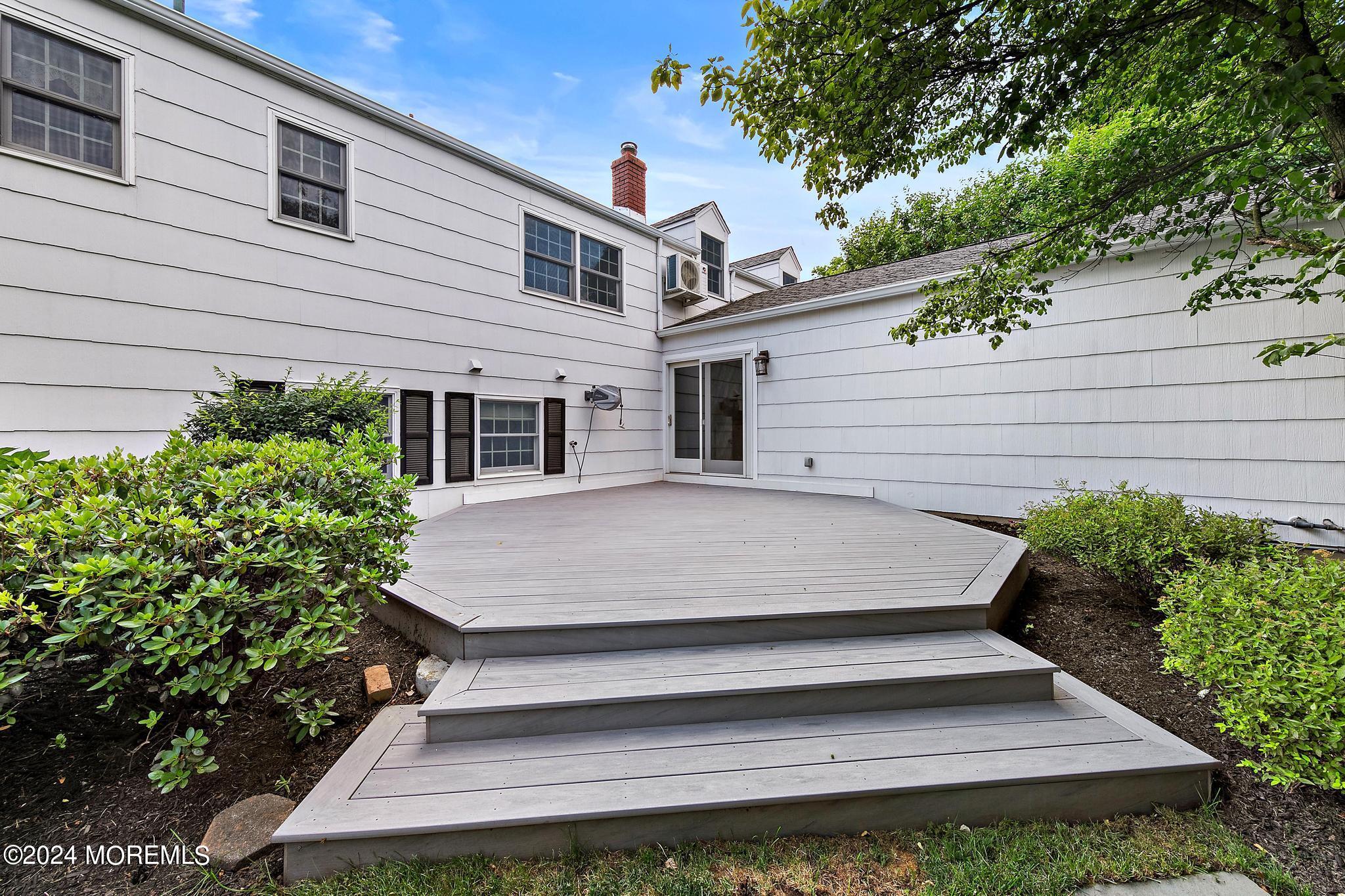 27 Ivy Hill Road Red Bank, NJ 07701 - Photo 54 of 55 Deck off Kitchen