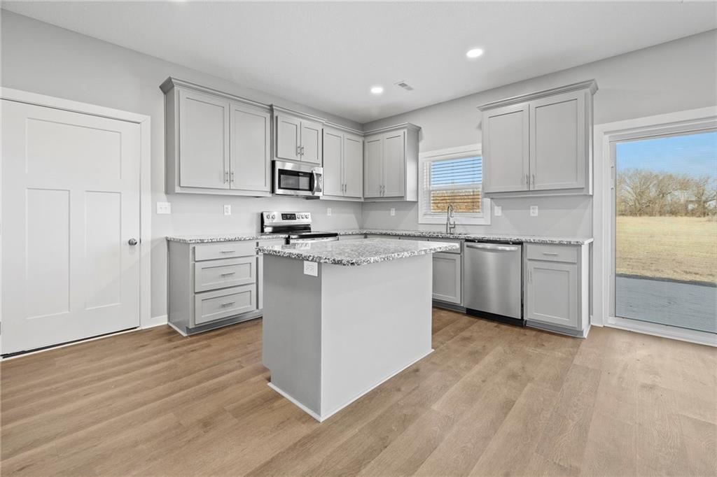 557 Northwest 1391st Road Holden, MO 64040 - Photo 16 of 55