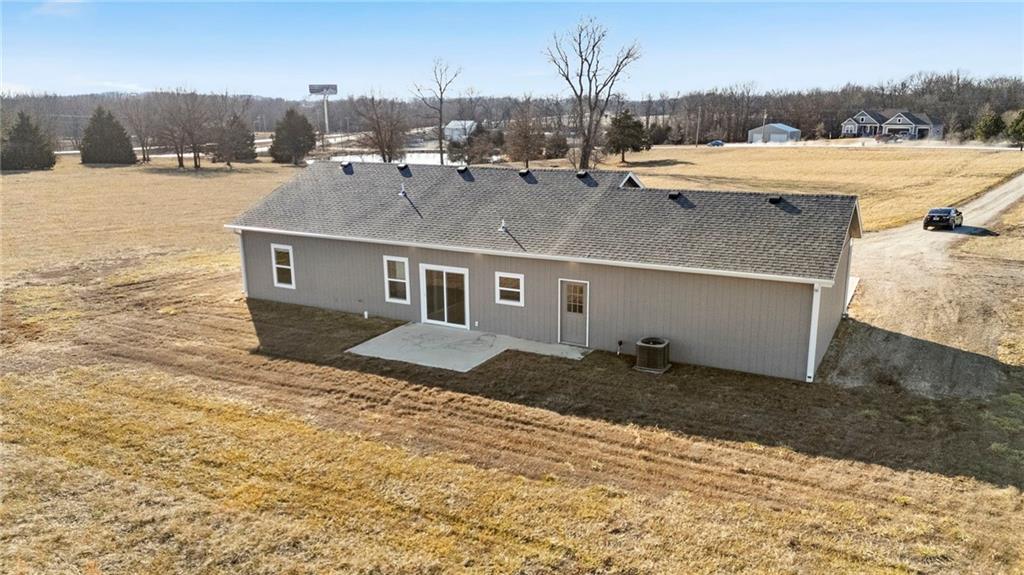 557 Northwest 1391st Road Holden, MO 64040 - Photo 40 of 55