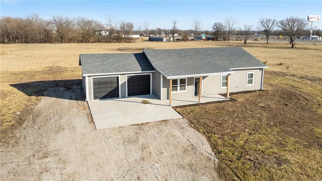 557 Northwest 1391st Road Holden, MO 64040 - Photo 5 of 55