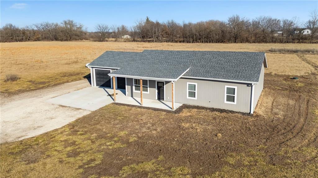 557 Northwest 1391st Road Holden, MO 64040 - Photo 7 of 55