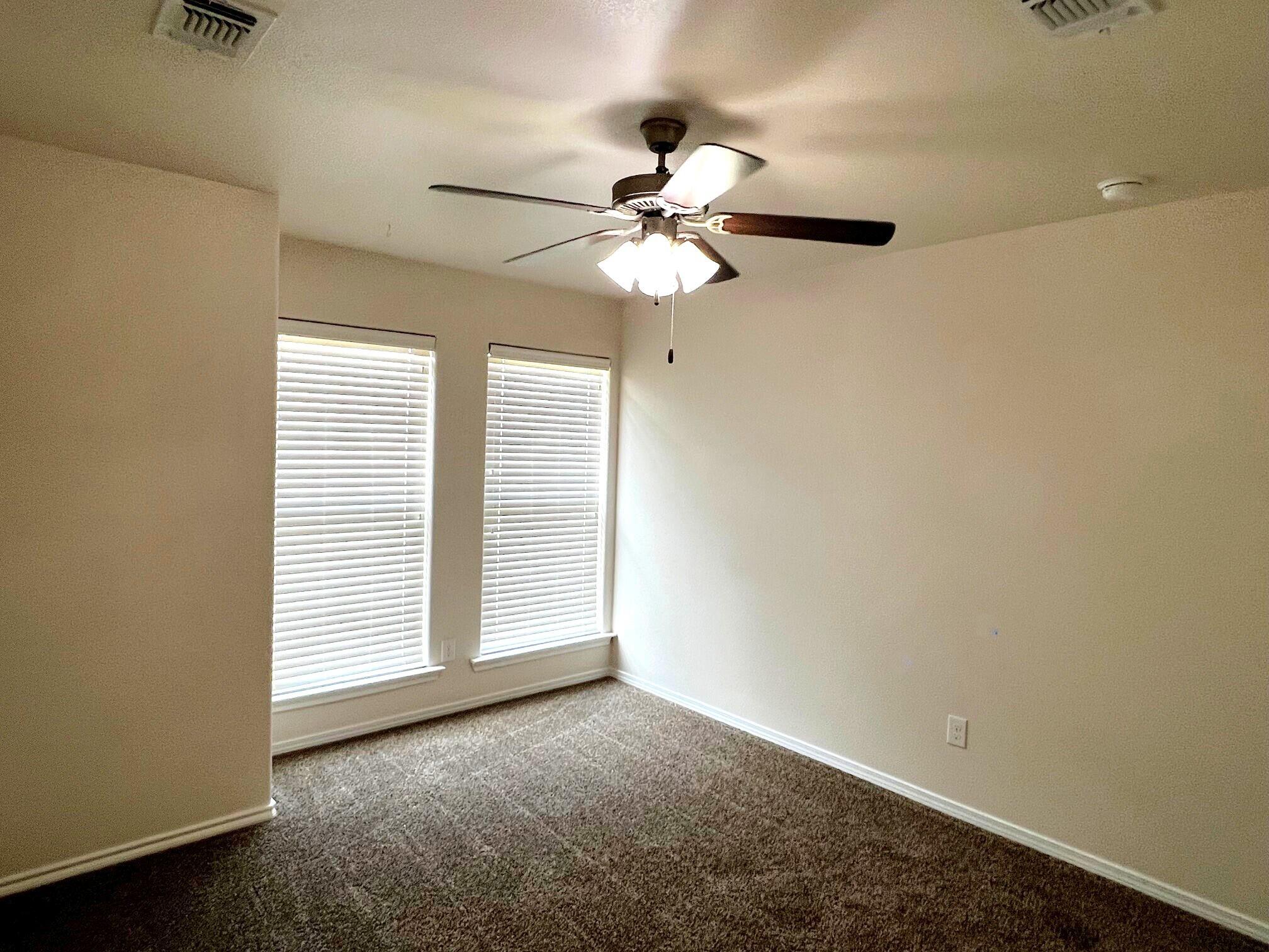 9605 Rochester Avenue Lubbock, TX 79424 - Photo 14 of 16 6