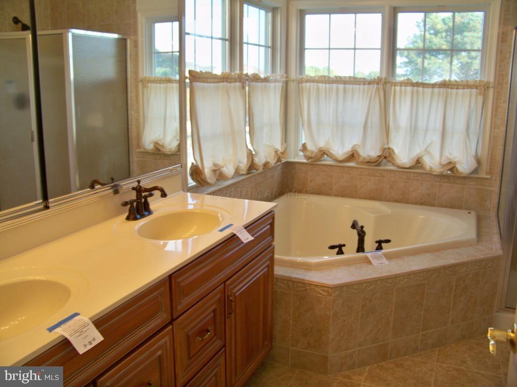 12171 Snug Harbor Road Berlin, MD 21811 - Photo 5 of 9 Gallery Image 5