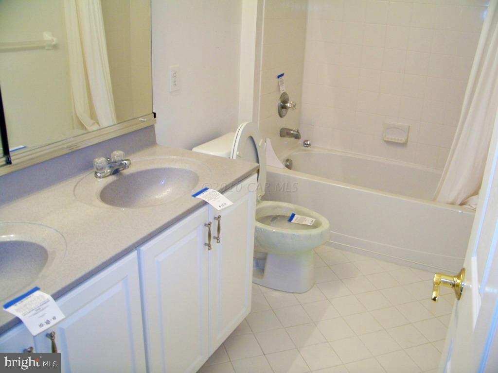 12171 Snug Harbor Road Berlin, MD 21811 - Photo 7 of 9 Gallery Image 7