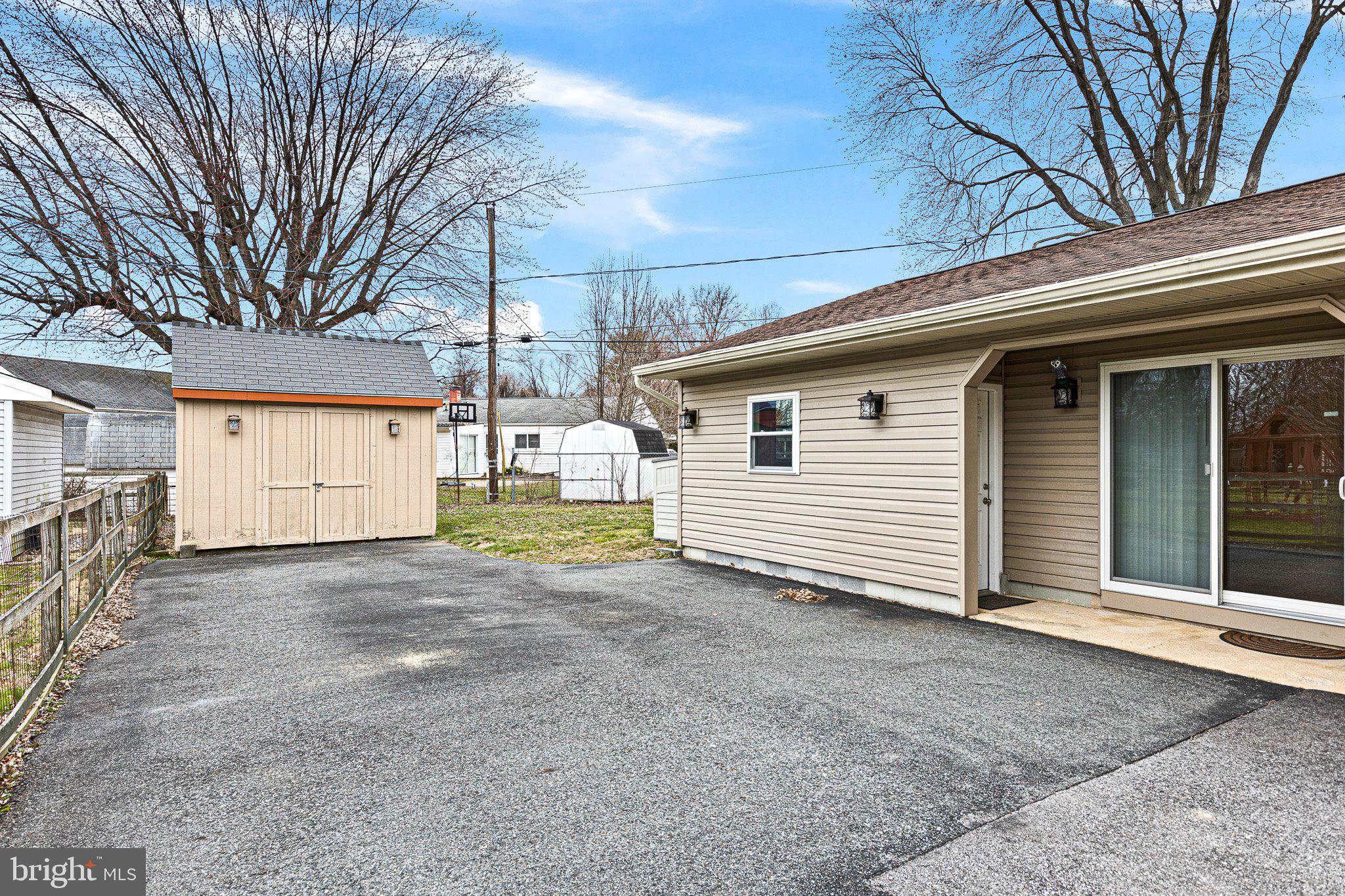 102 Kingswood Road Newark, DE 19713 - Photo 20 of 25 Entry to Bonus Room