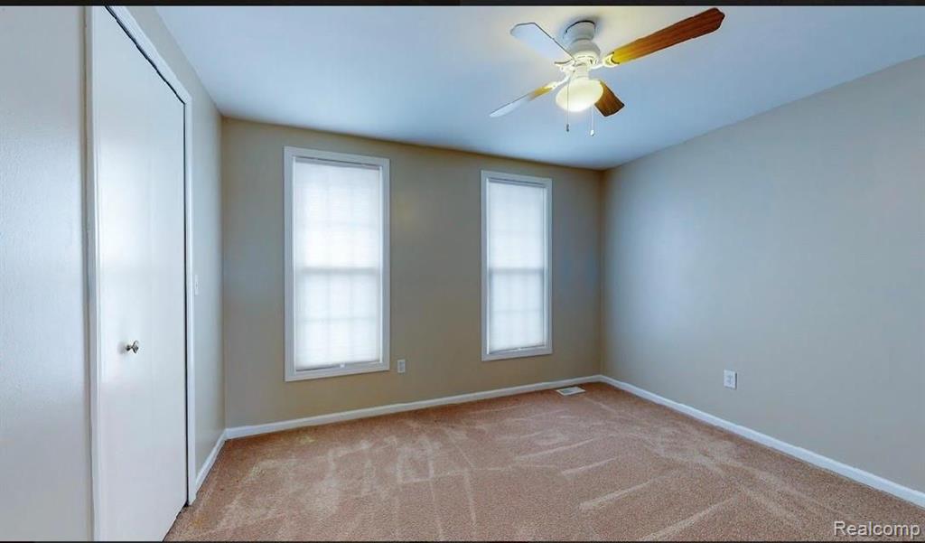 2404 Rancroft Beat Rochester Hills, MI 48306 - Photo 21 of 33
