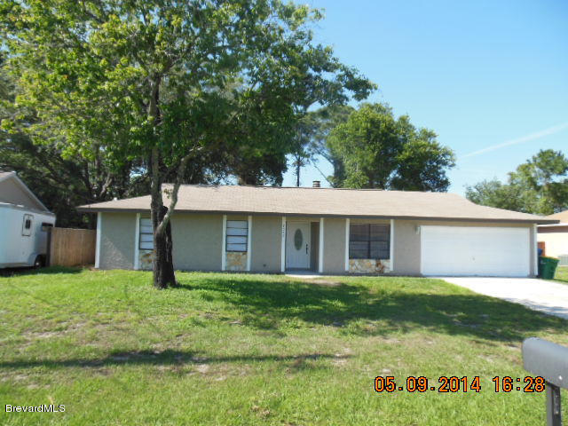 7069 Bayfront Road Cocoa, FL 32927 - Photo 2 of 16 DSCN9848