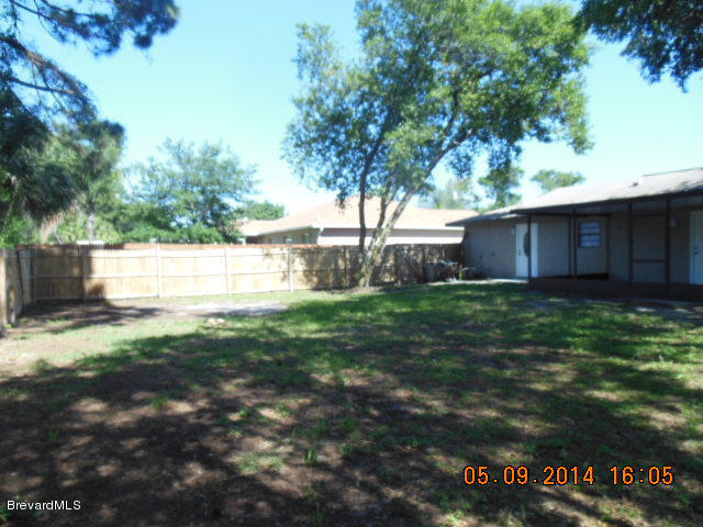 7069 Bayfront Road Cocoa, FL 32927 - Photo 4 of 16 DSCN9832