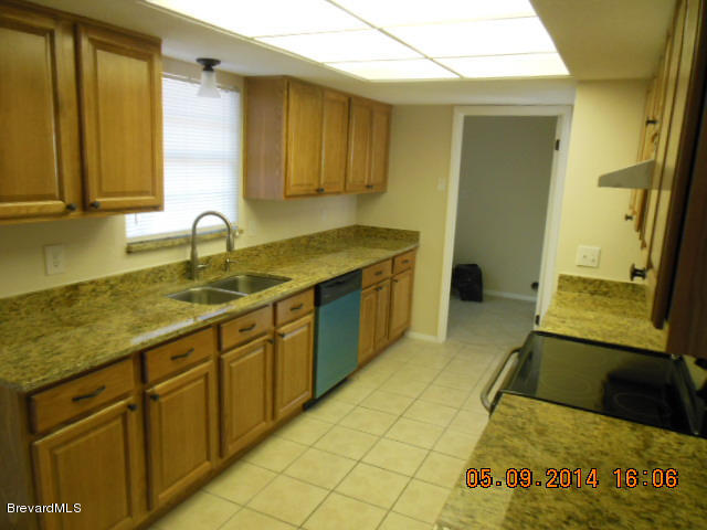 7069 Bayfront Road Cocoa, FL 32927 - Photo 6 of 16 DSCN9835