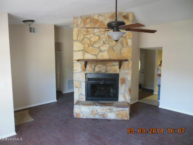 7069 Bayfront Road Cocoa, FL 32927 - Photo 9 of 16 DSCN9840