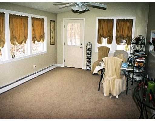 14 Appleton Road Wakefield, MA 01880 - Photo 7 of 11 Gallery Image 7