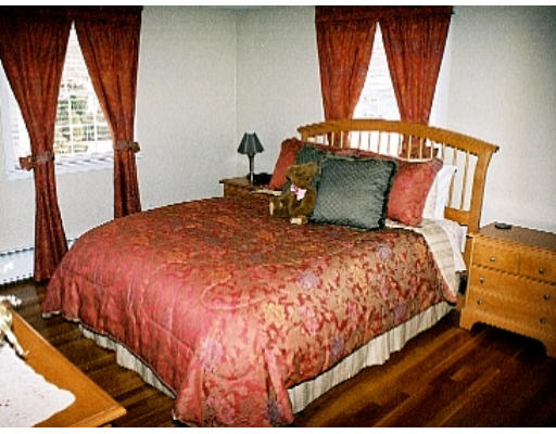 14 Appleton Road Wakefield, MA 01880 - Photo 8 of 11 Gallery Image 8