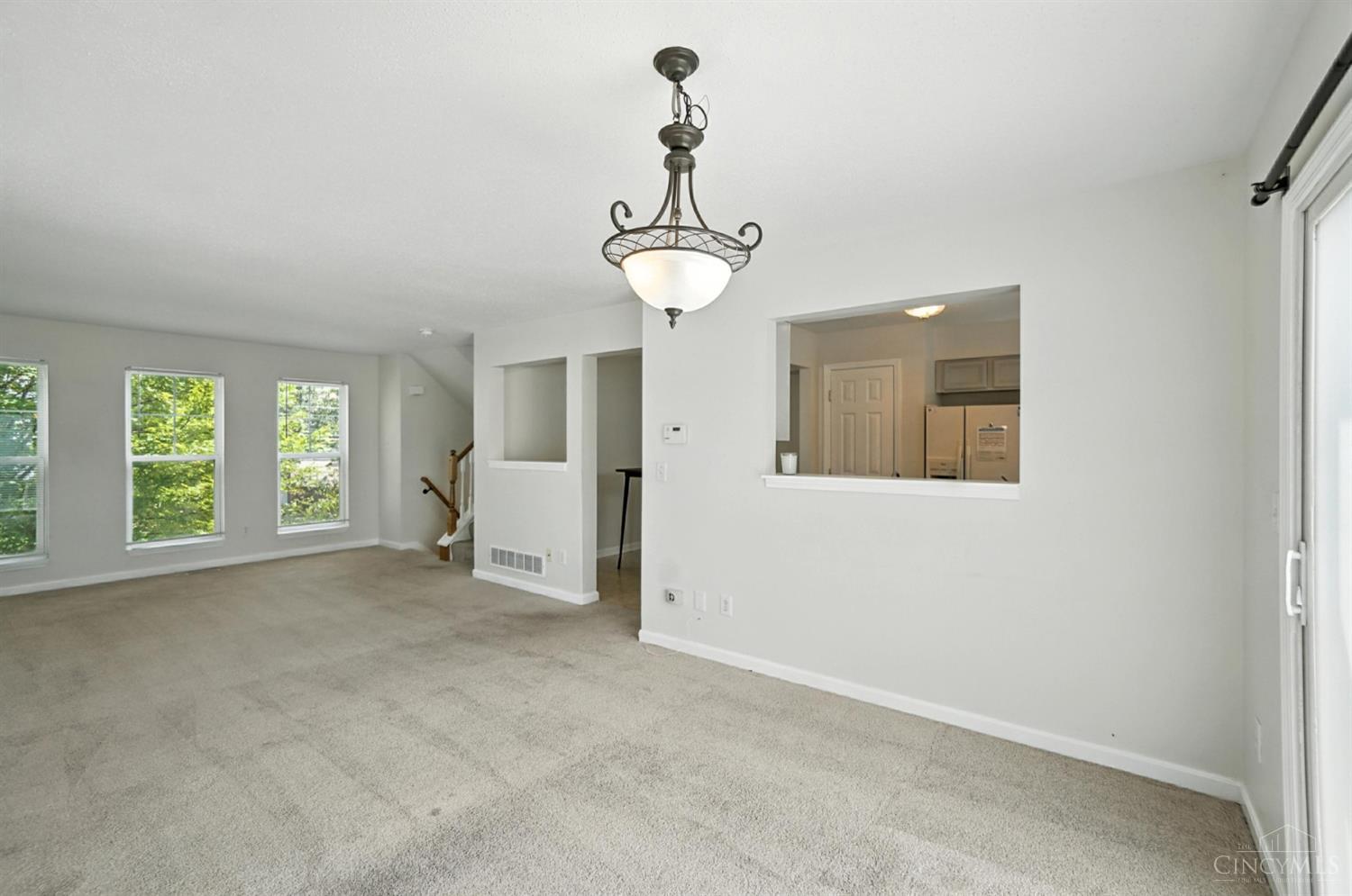 813 William Howard Taft Road Cincinnati, OH 45206 - Photo 8 of 27 Gallery Image 8