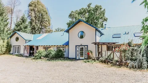 a view of outdoor space