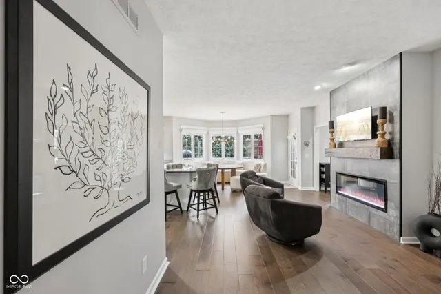 $975,000 | 2725 Matt Court, Carmel, IN 46033