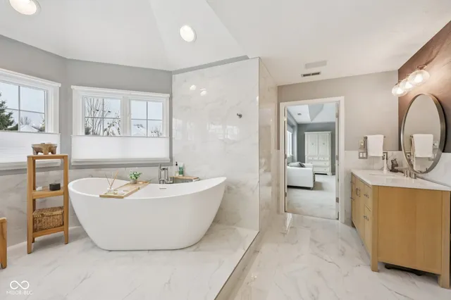 $975,000 | 2725 Matt Court, Carmel, IN 46033