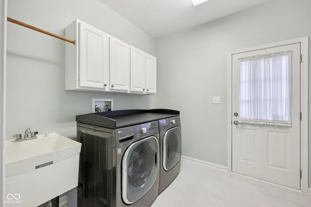 $975,000 | 2725 Matt Court, Carmel, IN 46033