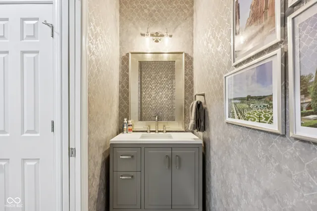 $975,000 | 2725 Matt Court, Carmel, IN 46033