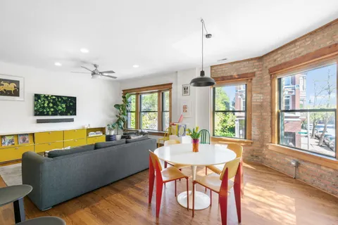 $580,000 | 1803 West Huron Street, Unit 2, Chicago, IL 60622