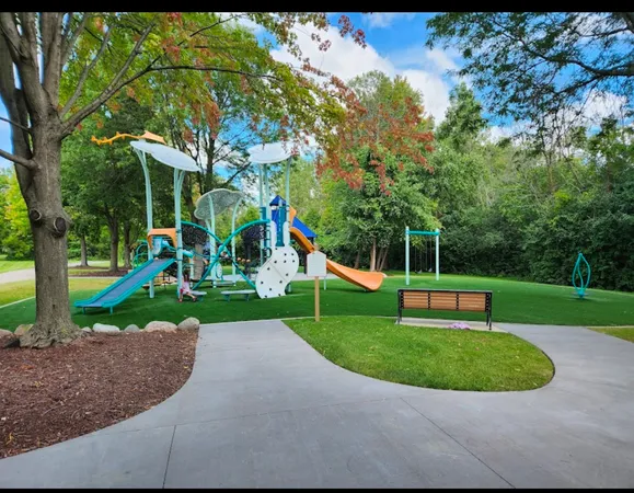 $928,000 | 55 Willow Road, Wheeling, IL 60090