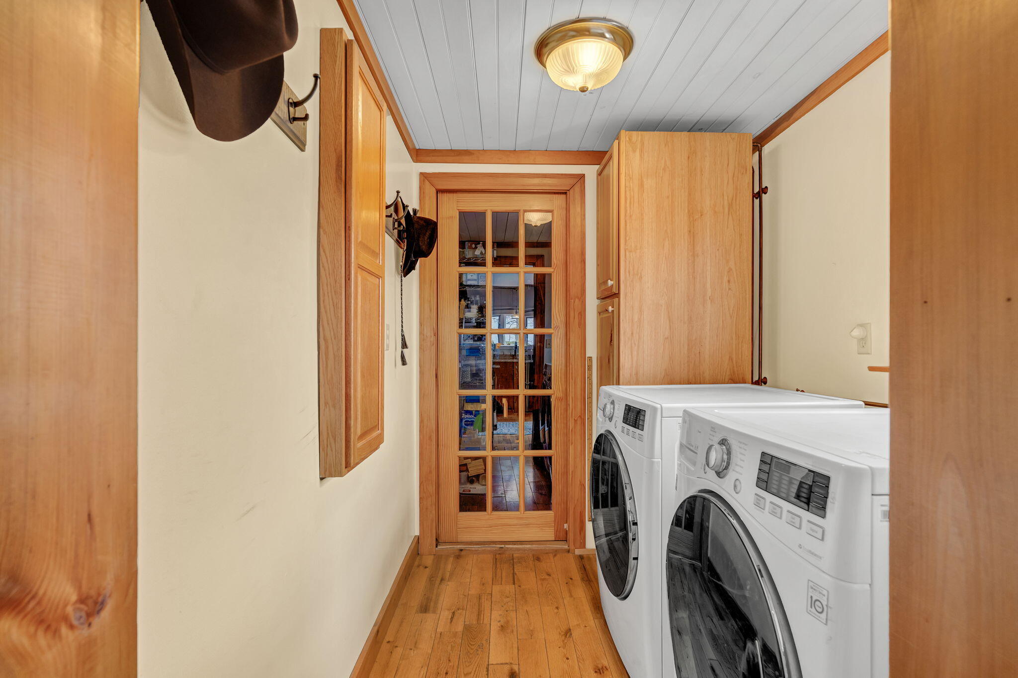 135 Crockett Road Dexter, ME 04930 - Photo 21 of 30 Laundry