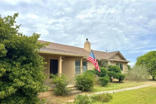 $835,000 | 903 West Highway 12, Lodi, CA 95242