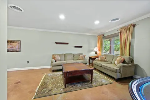 $330,000 | 2104 Belmont Place, Metairie, LA 70001