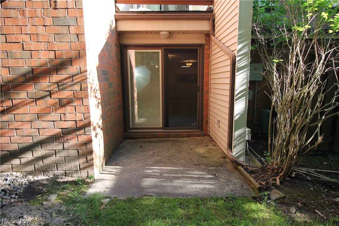 4695 Mayfield Road, Unit D South Euclid, OH 44121 - Photo 7 of 22