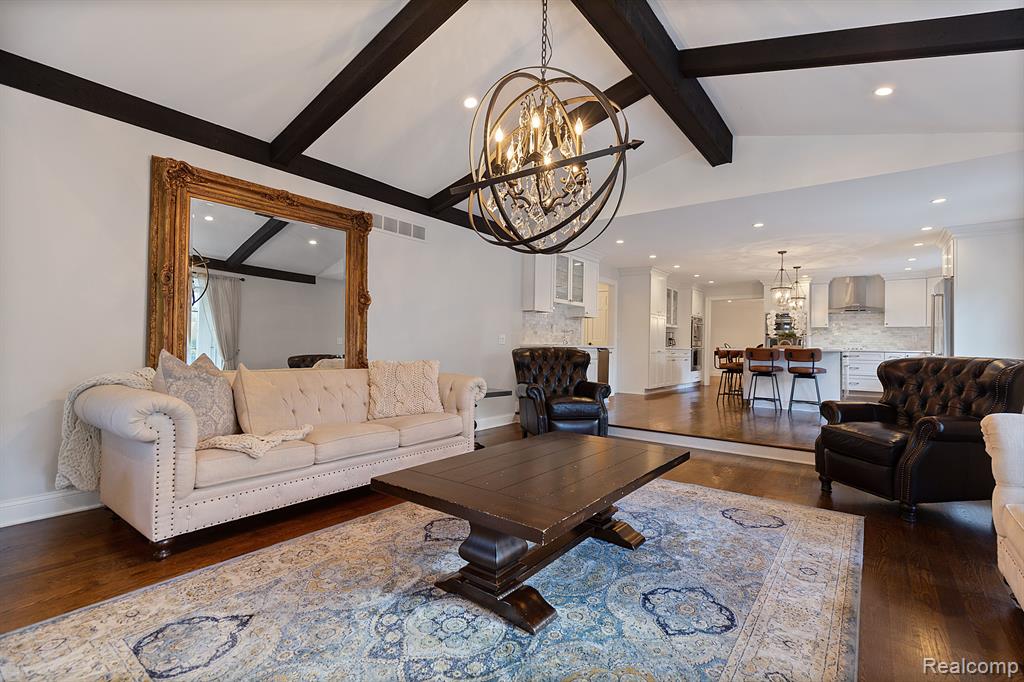 2599 Munster Road Rochester Hills, MI 48309 - Photo 10 of 58